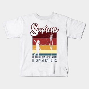 Sapiens - A Brief History of Humankind Kids T-Shirt